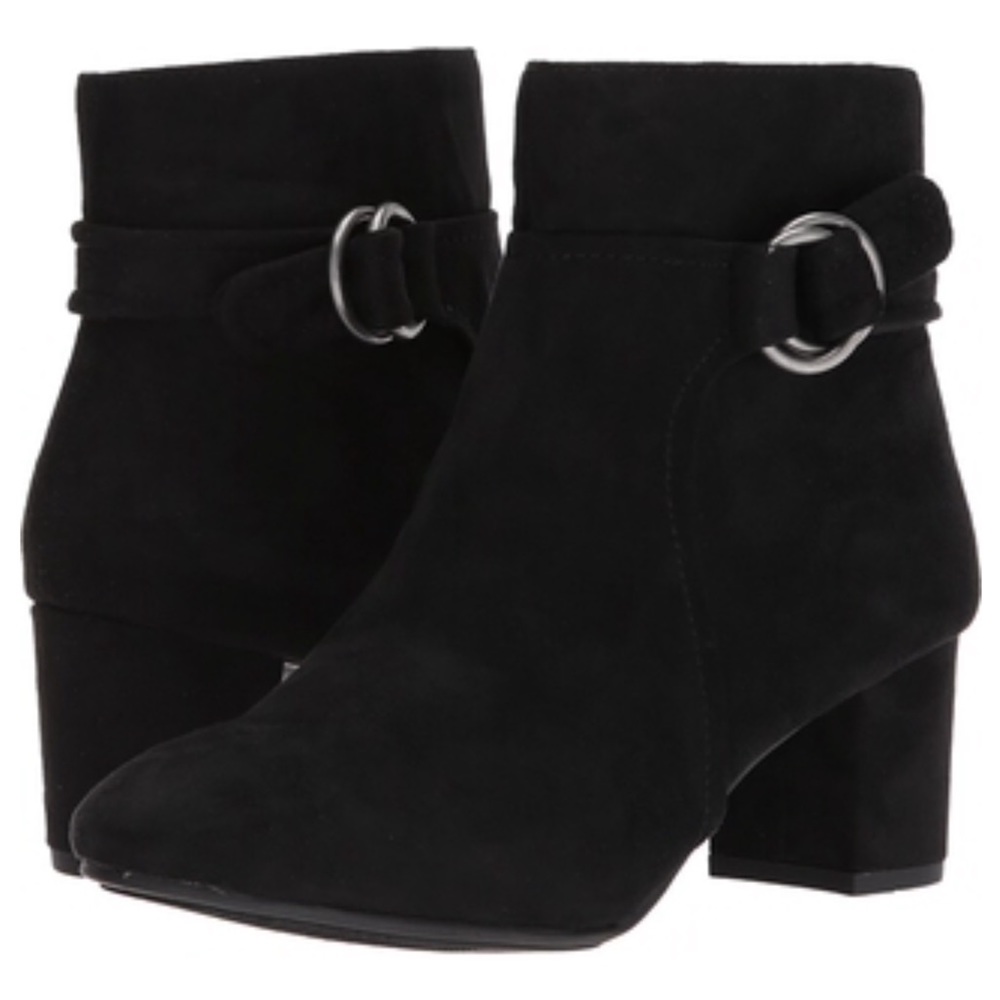 ⭐️WHITE MOUNTAIN COLISA FAUX SUEDE BOOTIES⭐️